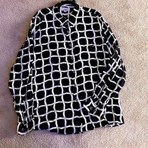 Le Monde collection 2XL Black and white design button down